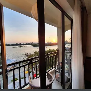 roxana-river-villa.hotelsofhoian.com/